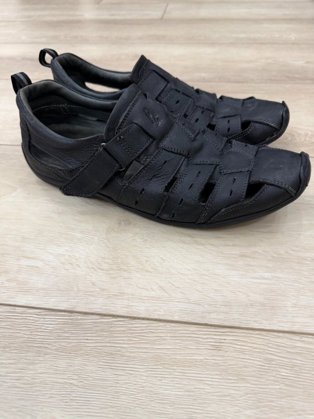 Hush Puppies Leather Fisherman Sandals Men’s Size 11